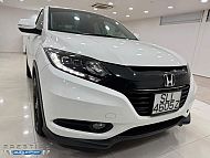 Honda Vezel 1.5X CVT 2017 LED White Push Start Revcam